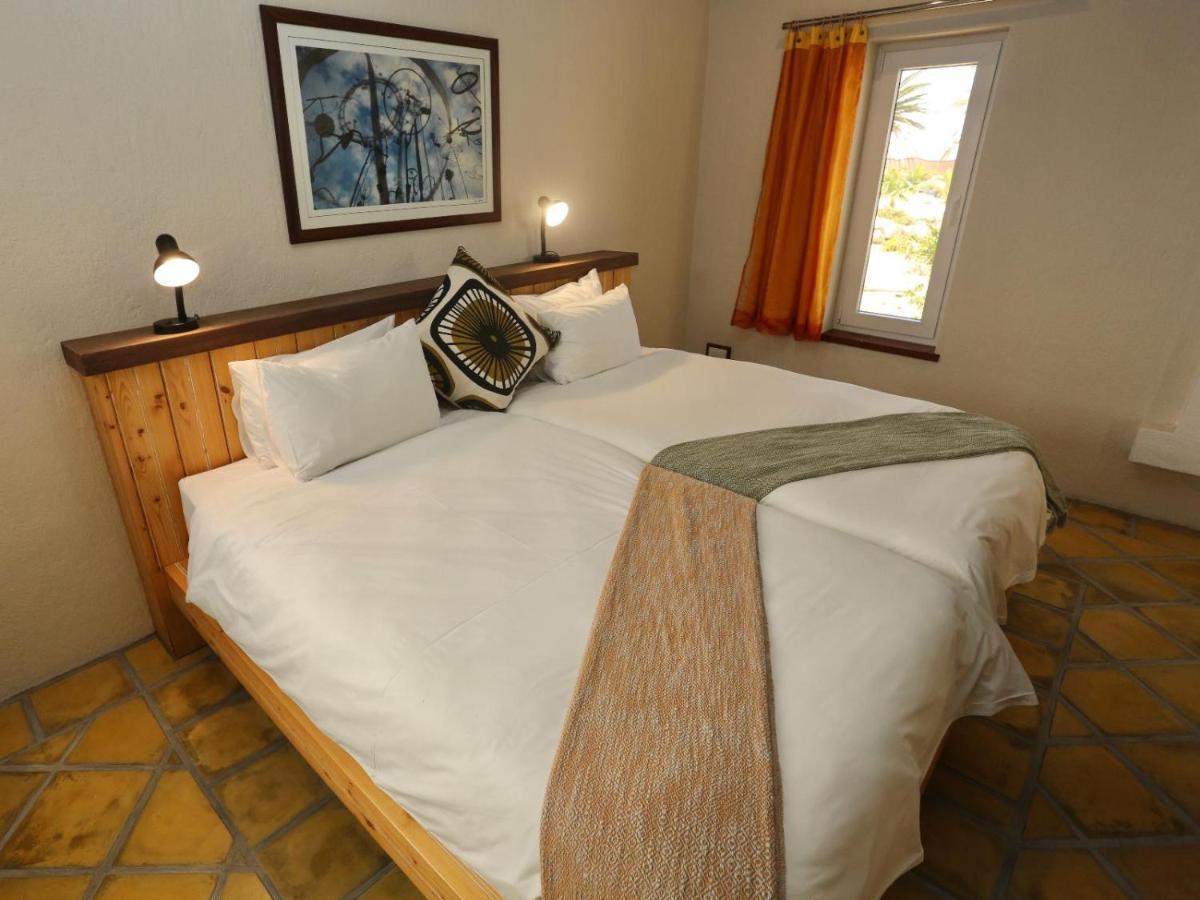 Desert Breeze Lodge Swakopmund Exterior foto